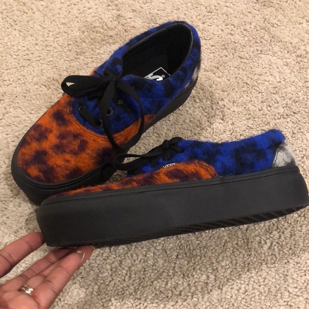 AUTHENTIC VANS Platform “Fuzzy” Sneakers
